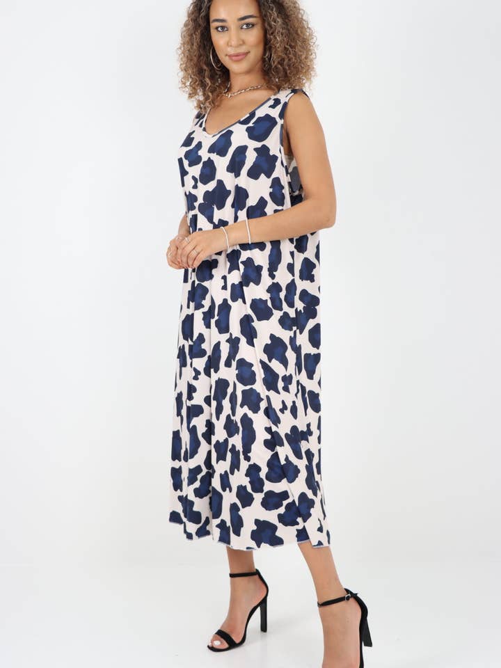 Miss Bold – wholesale Dress – Women's – Italian Animal Printed Sleeveless Vest Midi Dress17