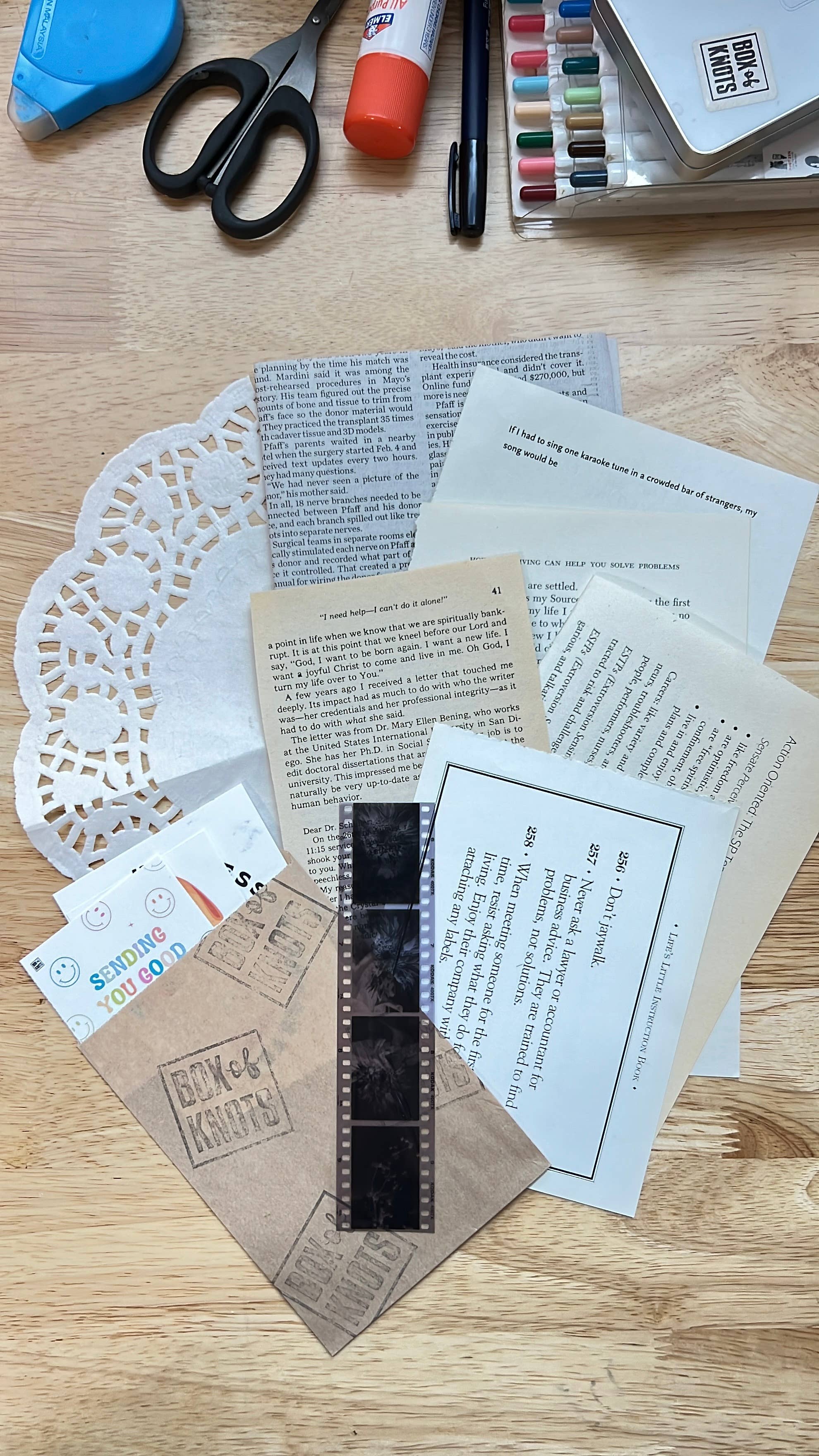 BOX OF KNOTS - Wholesale DIY Craft Kit - THE VINTAGE MAGAZINE COLLECTION | JOURNAL KIT2