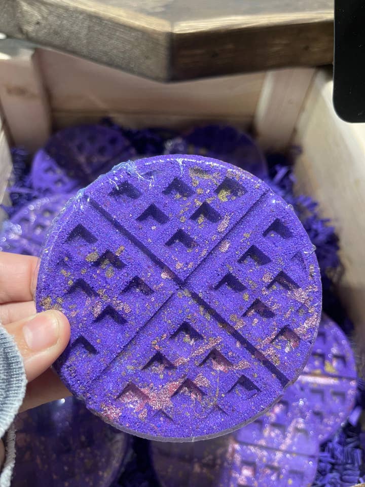 Bombe de bain gaufre pour la vente par Wicked Suds Bath Co