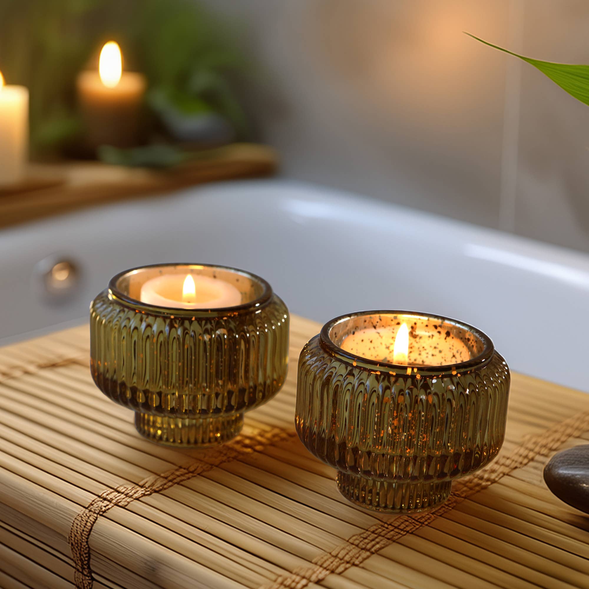 Kate Aspen - Vendita all'ingrosso Portacandele - Portacandele in vetro dorato scanalato 2 in 1 per candele a stelo (set di 4)1