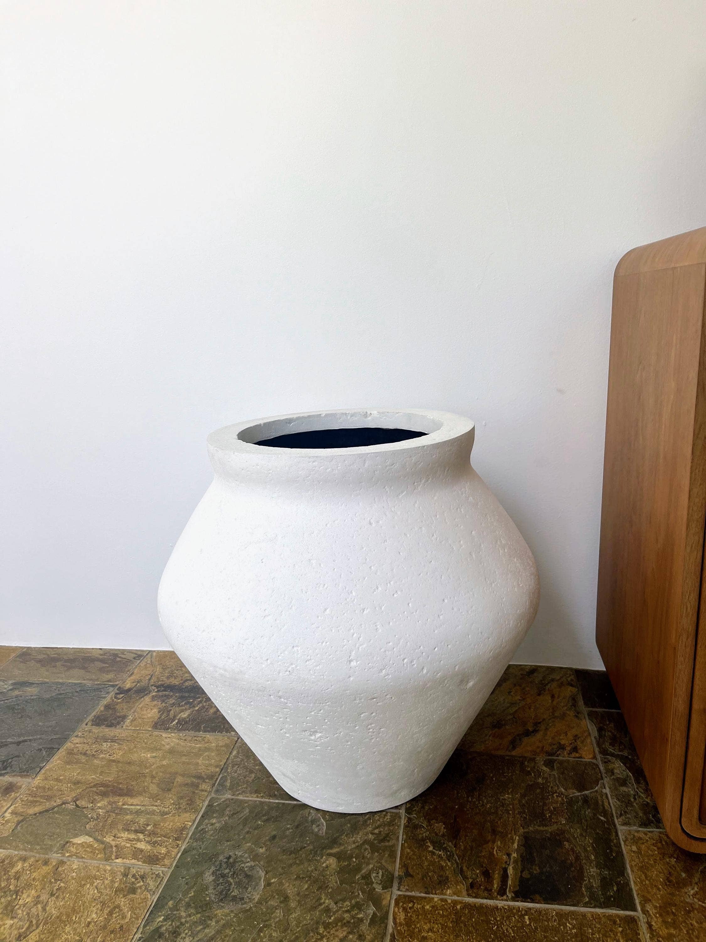 Tikal Composite Designs - Wholesale Plant Pot - Lightweight Concrete Planter Vessel4