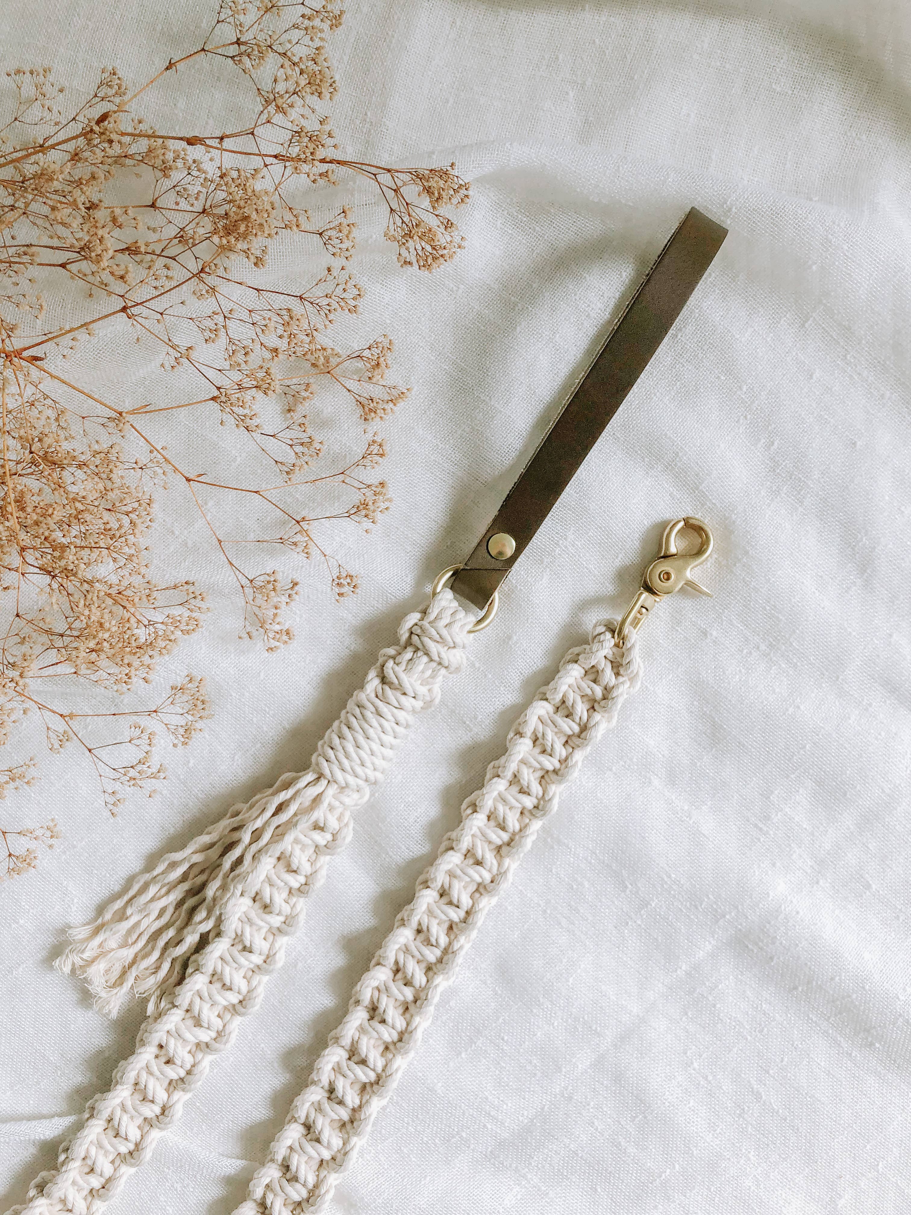 EMBER & IVORY - Wholesale Pet Leash - Dog - Macrame Dog Leash w/ Leather Handle - Natural Ivory Rope8