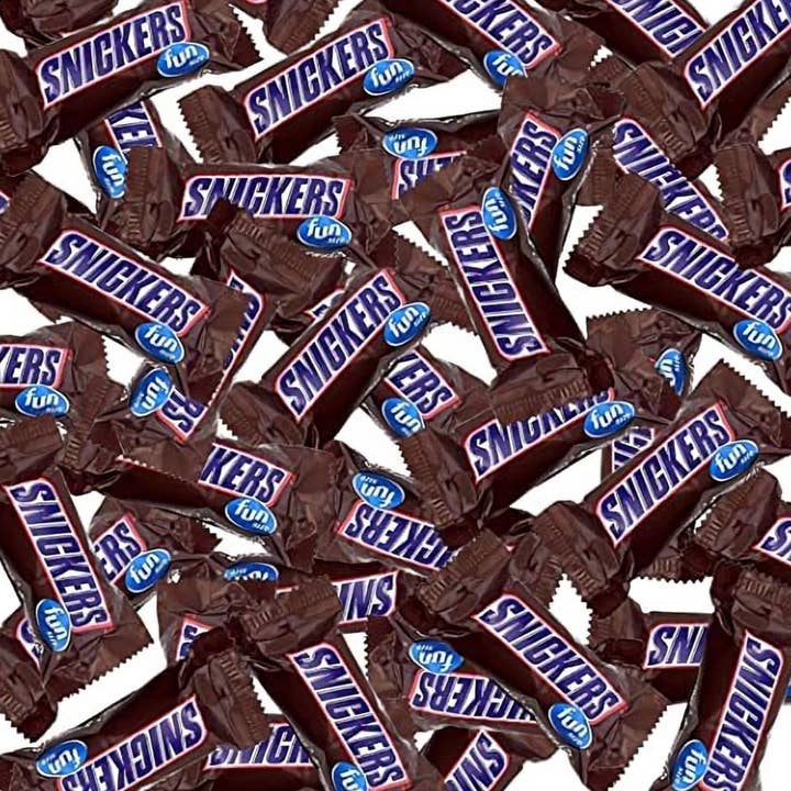 Long Island Candy Factory - Wholesale Chocolate Bar - Snickers Crunchy Peanut Butter Chocolate Fun Size Bulk - 20 Pound0