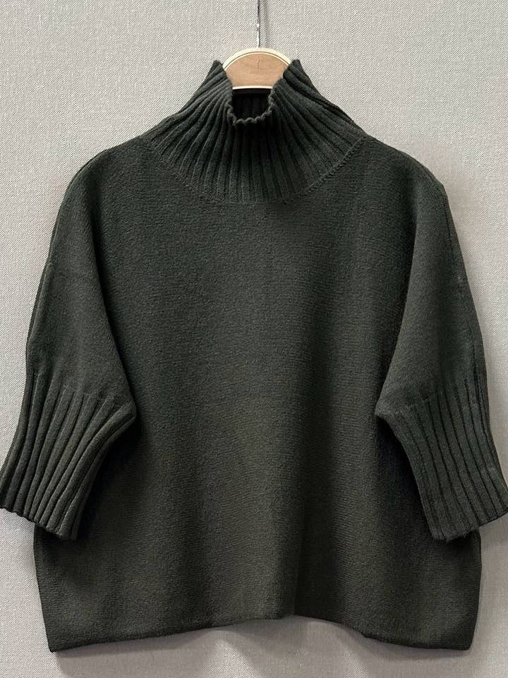 SWEET MAGIC MODA Y COMPLEMENTOS - Wholesale Knitted jumper – Women′s - BASIC KNITTED SWEATER 10