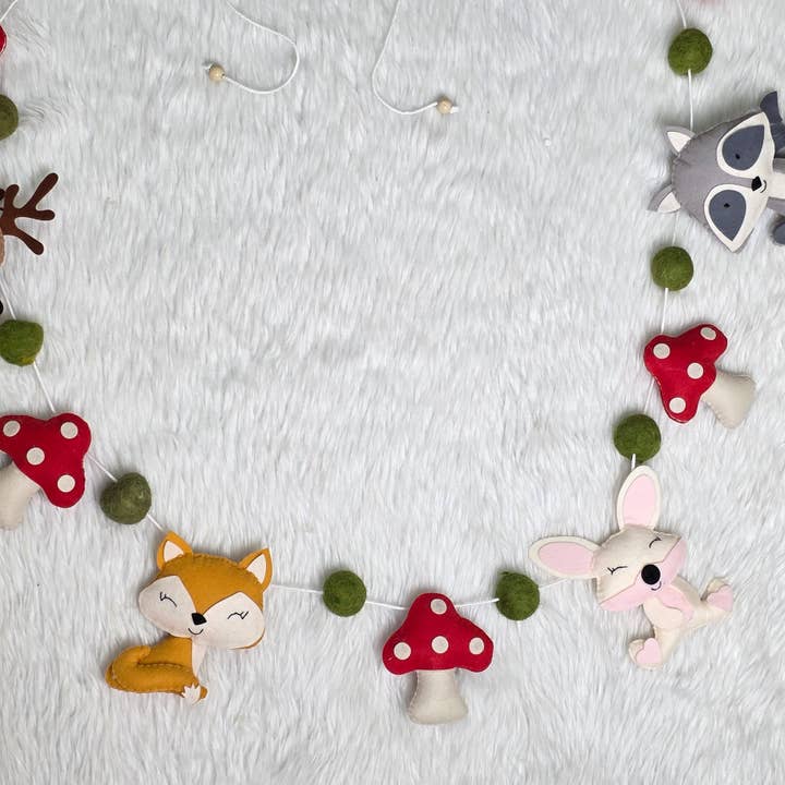 Ash and Vi - Wholesale Bunting/garland - Woodsy Wonders Bunting/Garland 3