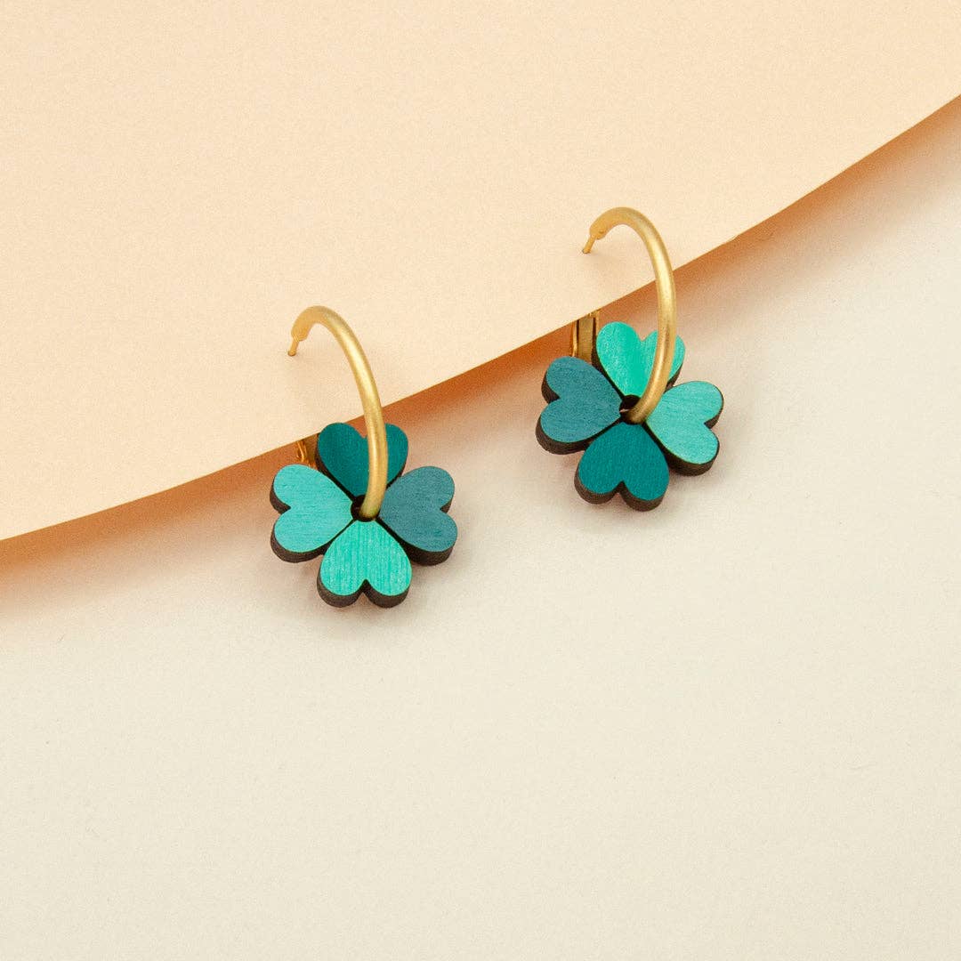 Materia Rica - Wholesale Dangle Earrings - Lucky Clover Earrings