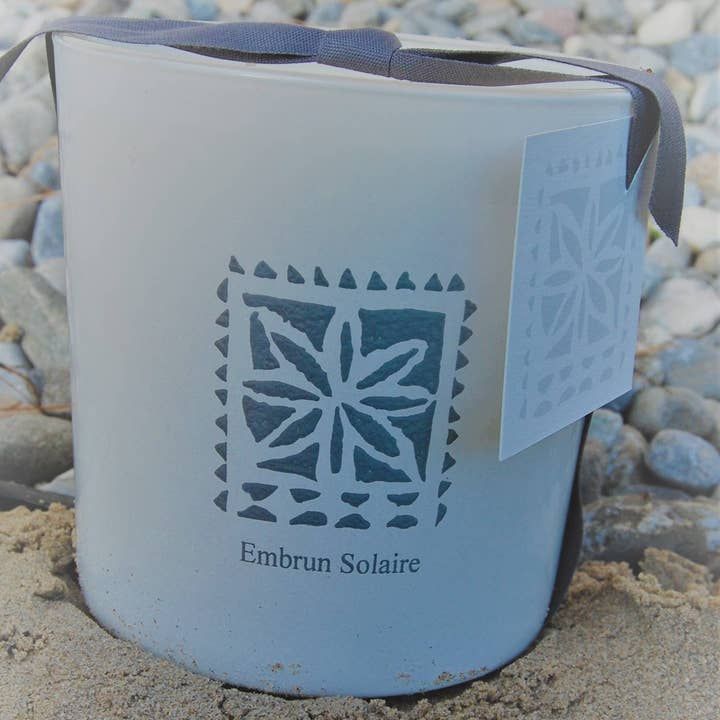 Bougie 3 mèches Embrun Solaire pour la vente par Ambiances des Alpes