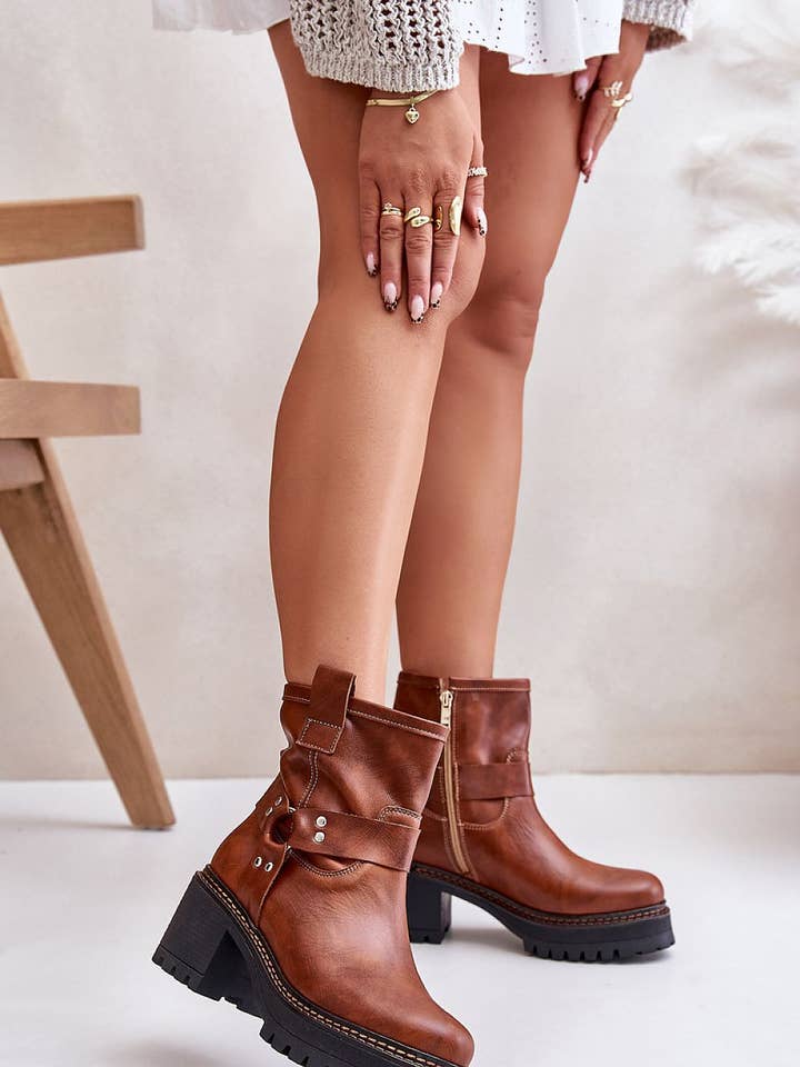 Stivaletti con tacco Modello 201543 Fai un passo con stile per la vendita all'ingrosso da parte di Lieber Deem Marktplatz