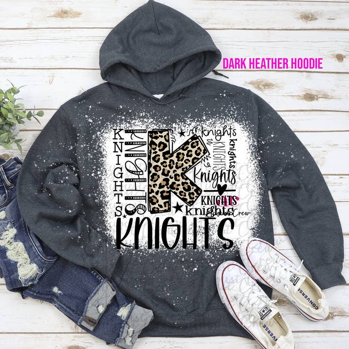 Knights Typography | Gray | Bleached| Sweat à capuche pour la vente par August Crew