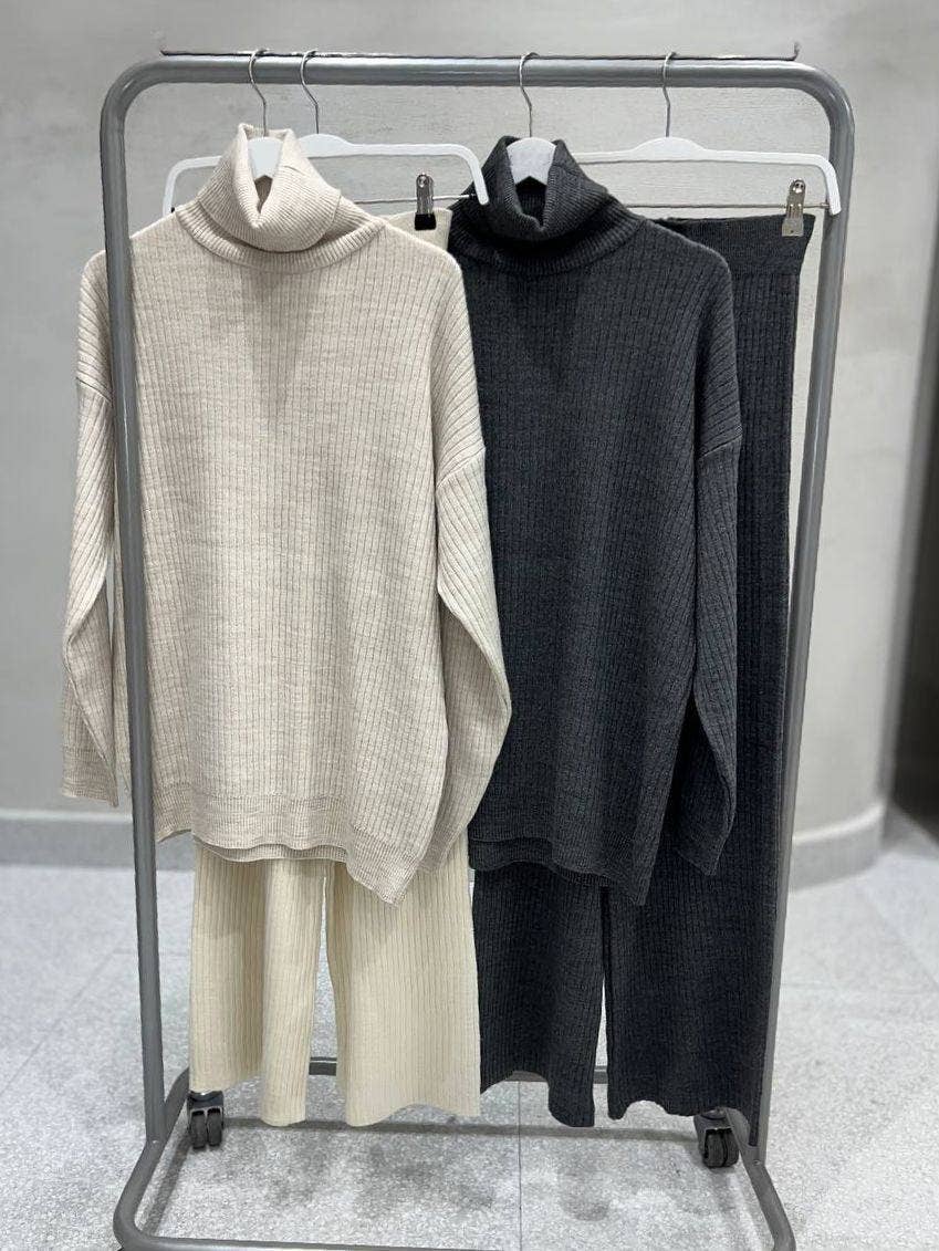 Anaz - Wholesale Lounge Set - Women's - Ribbed Turtleneck Set1