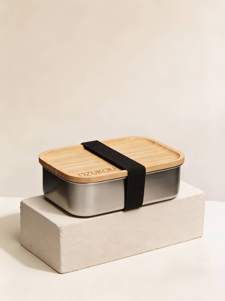 Stainless Steel Lunch Box with Bamboo Lid & Divider – 800 ml for wholesale by Dzukou B.V.