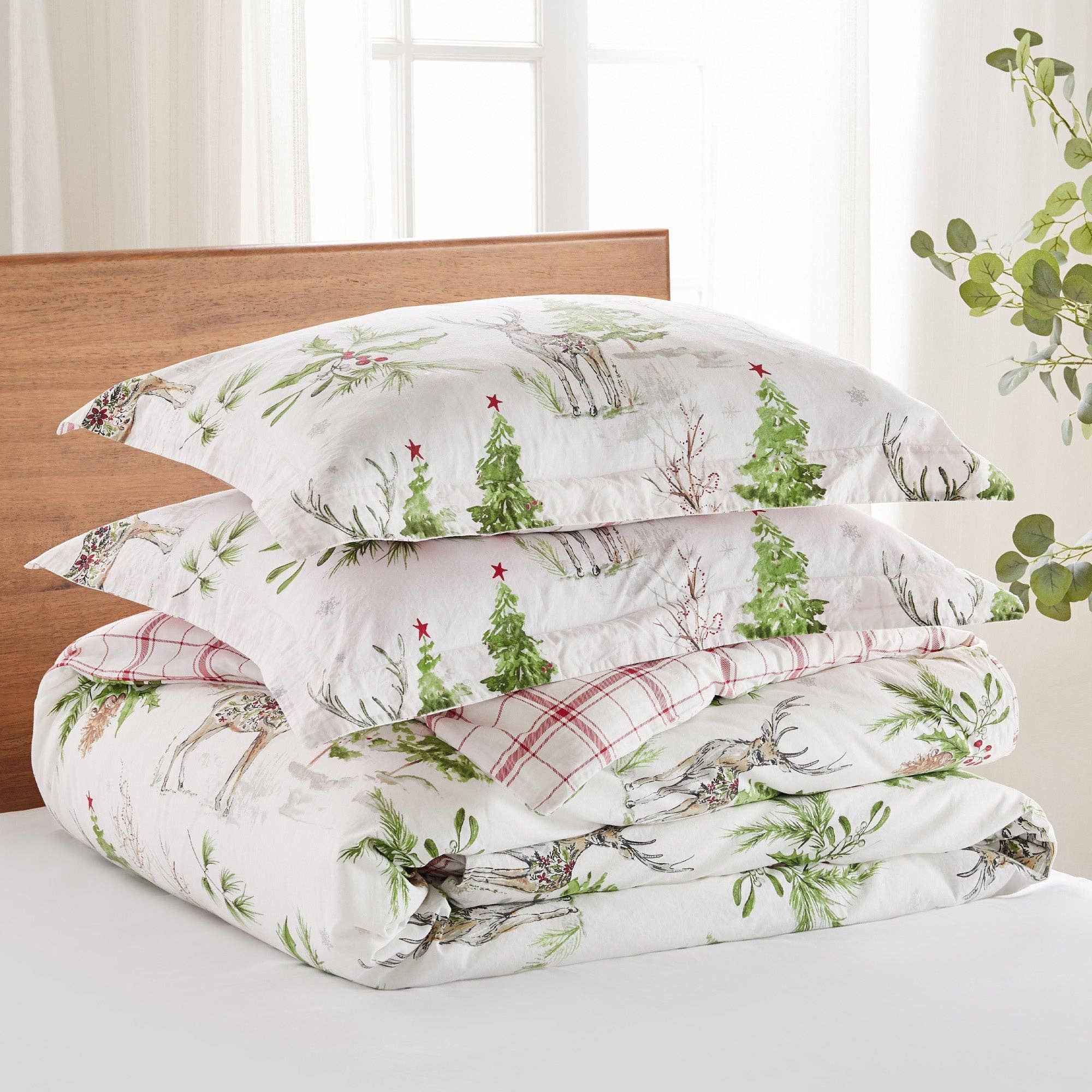 Multi Sleigh Bells Duvet/Comforter Set for wholesale on Faire5