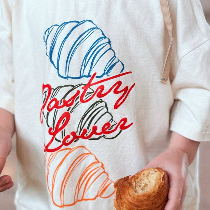 T-shirt Gráfica Infantil Oversized | Amante de Pastelaria por atacado de SimplyExtraJordanary