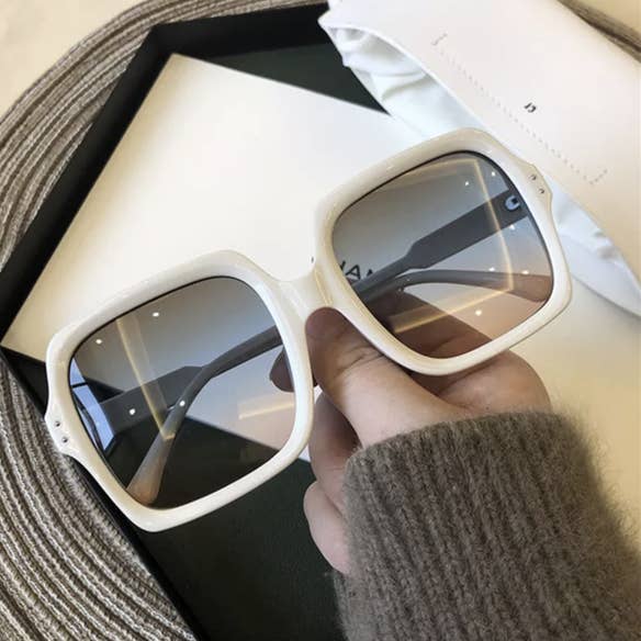 Julie sunglasses | white and black for wholesale by DEZZY'S