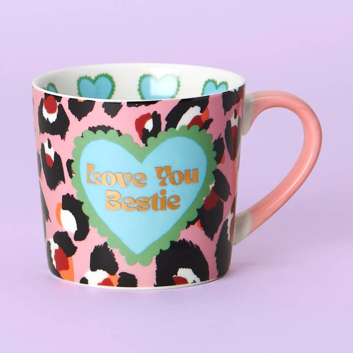 Kop med 'Love You Bestie' og leopardprint for engroshandel hos Eleanor Bowmer
