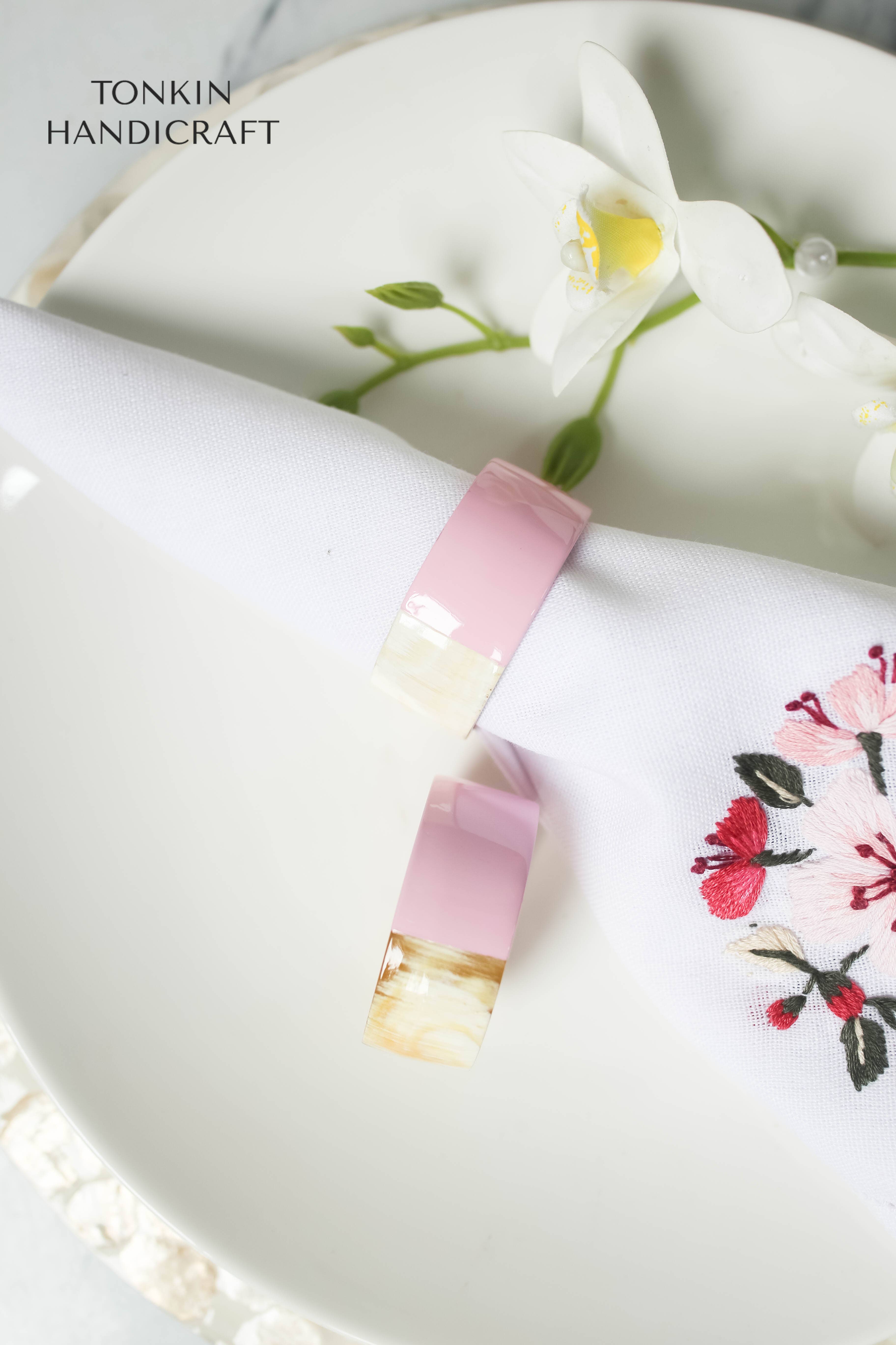 Tonkin Handicraft - Wholesale Napkin Ring - Lacquer  Buffalo Horn Napkin Ring S13