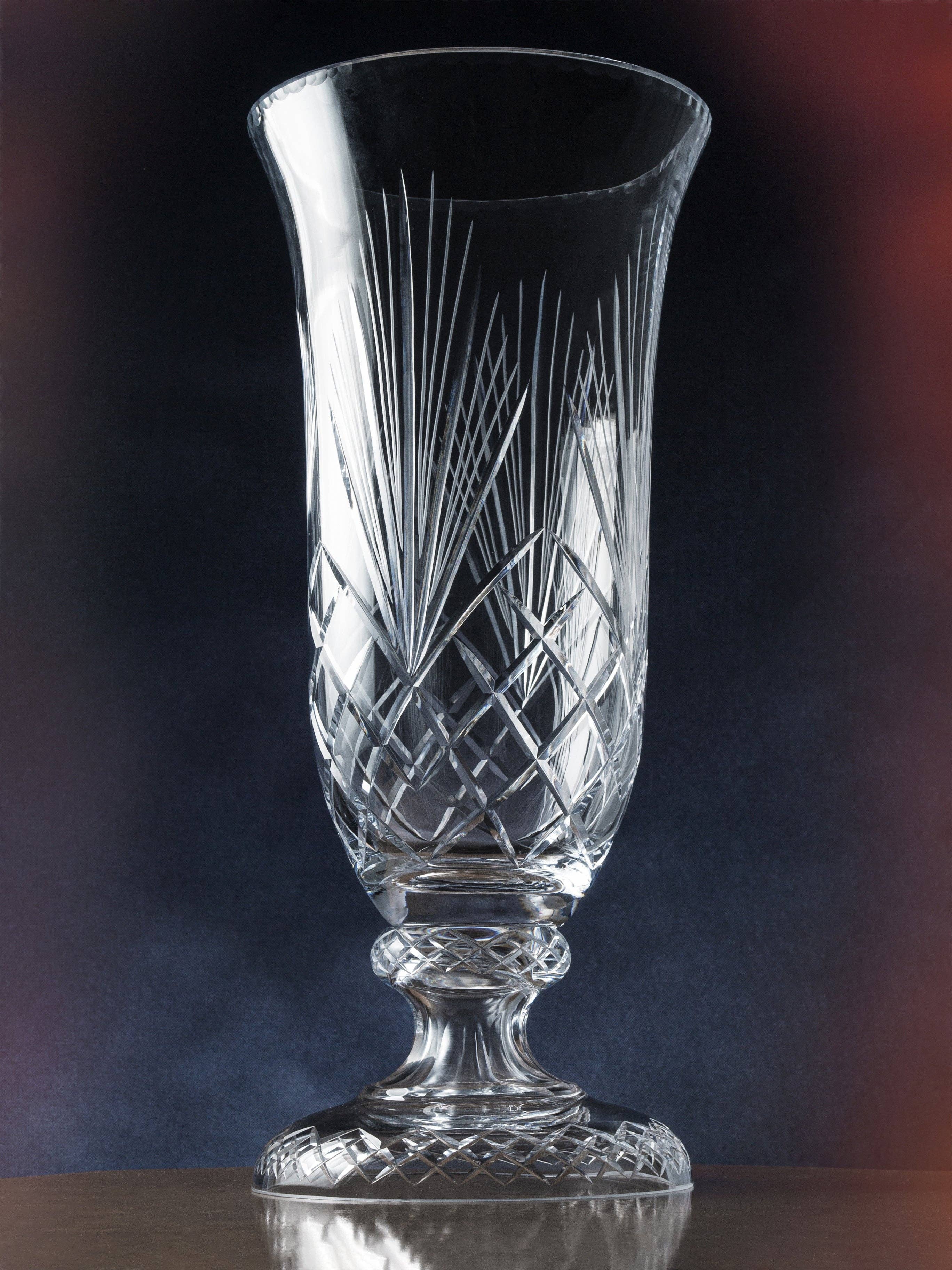 Barski - Wholesale Champagne Flute - Majestic Centerpiece Vase  - 22" Height1