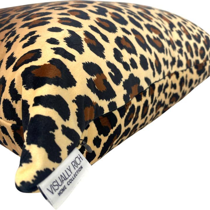 Visually Rich Home - Wholesale Throw/decorative pillow - Leopard Velvet Pillow2