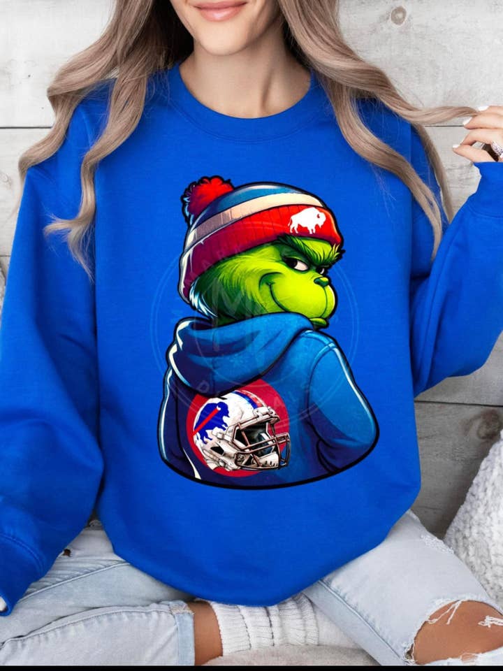 Farm Life Crafting - Wholesale Graphic Sweatshirt - Women's - Grinch Buffalo Bills Crewneck