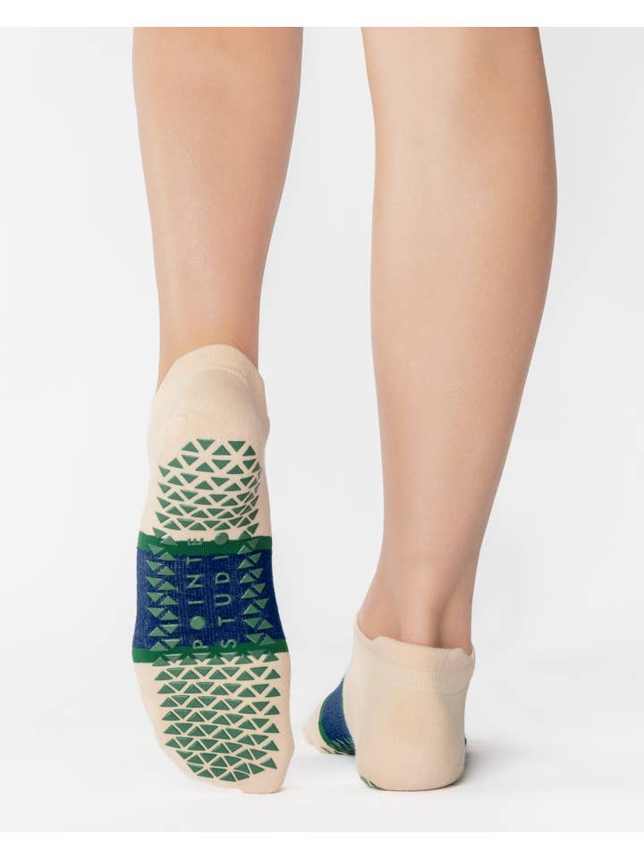 Pointe Studio - Wholesale Socks - Unisex - Women's Team Full Foot Grip Sock– No Slip Cotton Blend for Pilates & Barre1