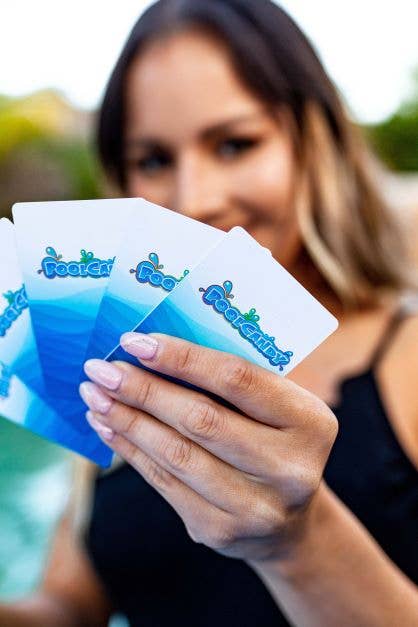 PoolCandy – wholesale Inflatables – Inflatable Game Table with Waterproof Playing Cards5