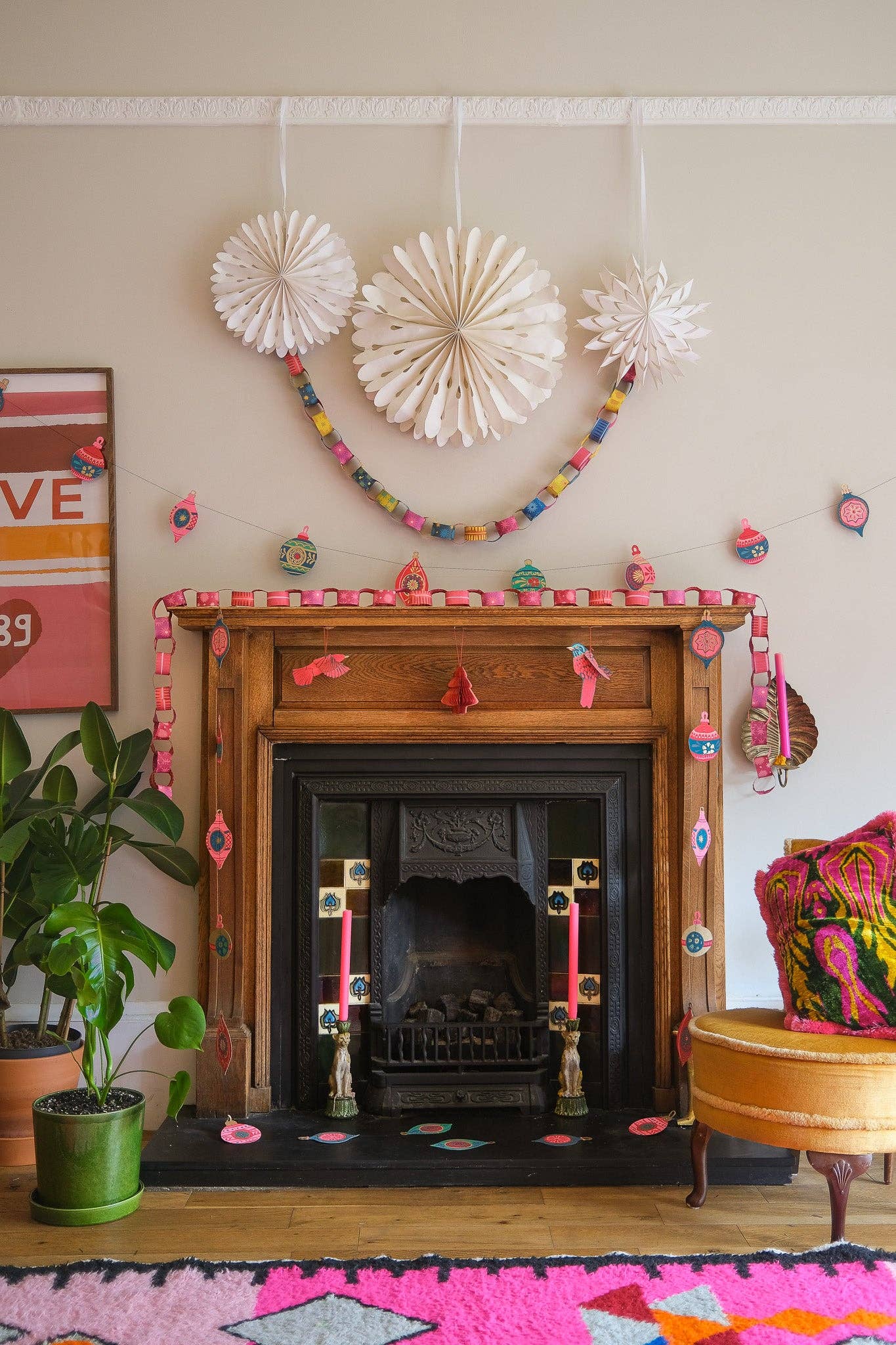 East End Press - Wholesale Bunting/Garland - UK/EU: Baubles Sewn Garland5