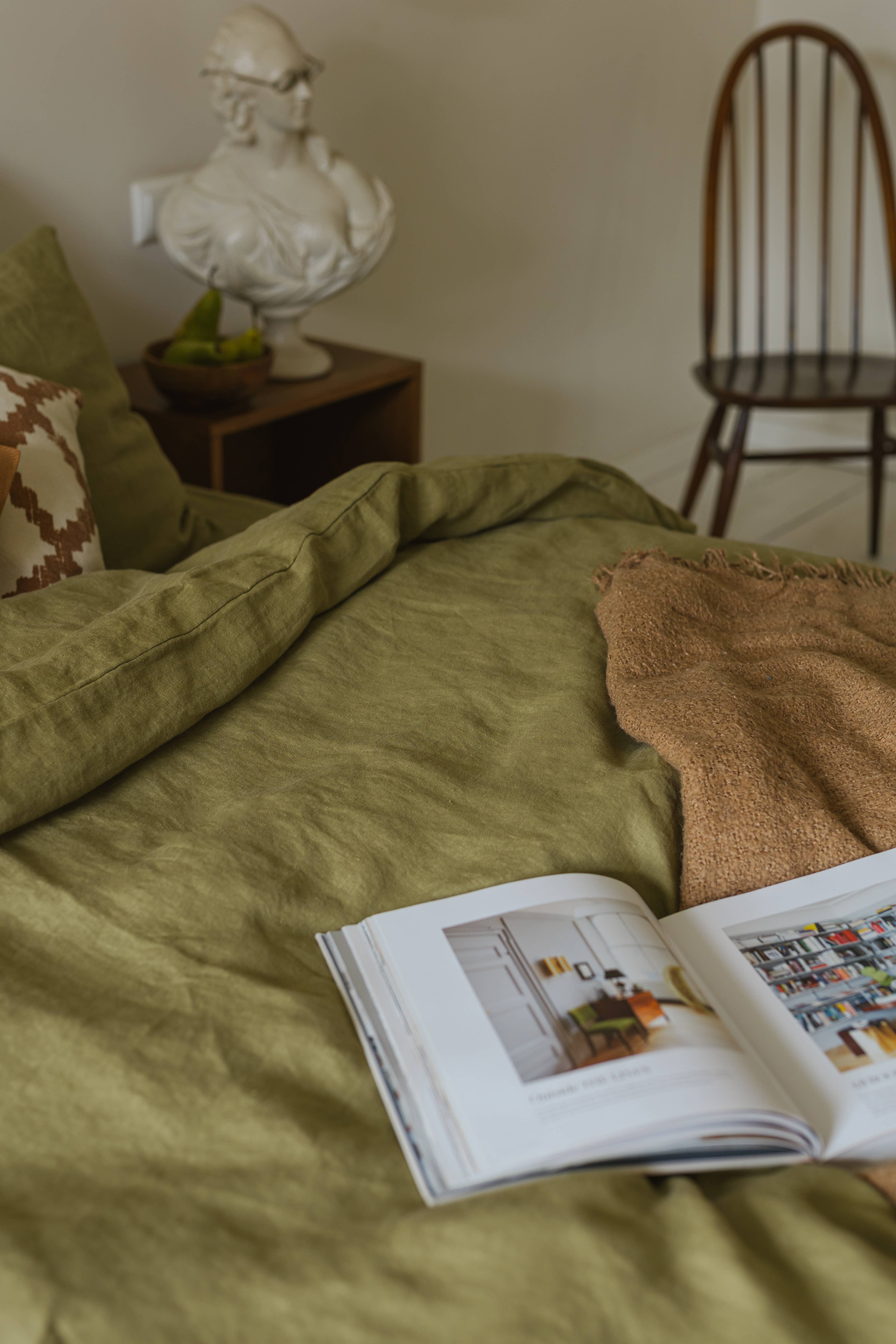 Linen Spells – wholesale Lakan med hörn – Olivgrön lakan i lin med resår2