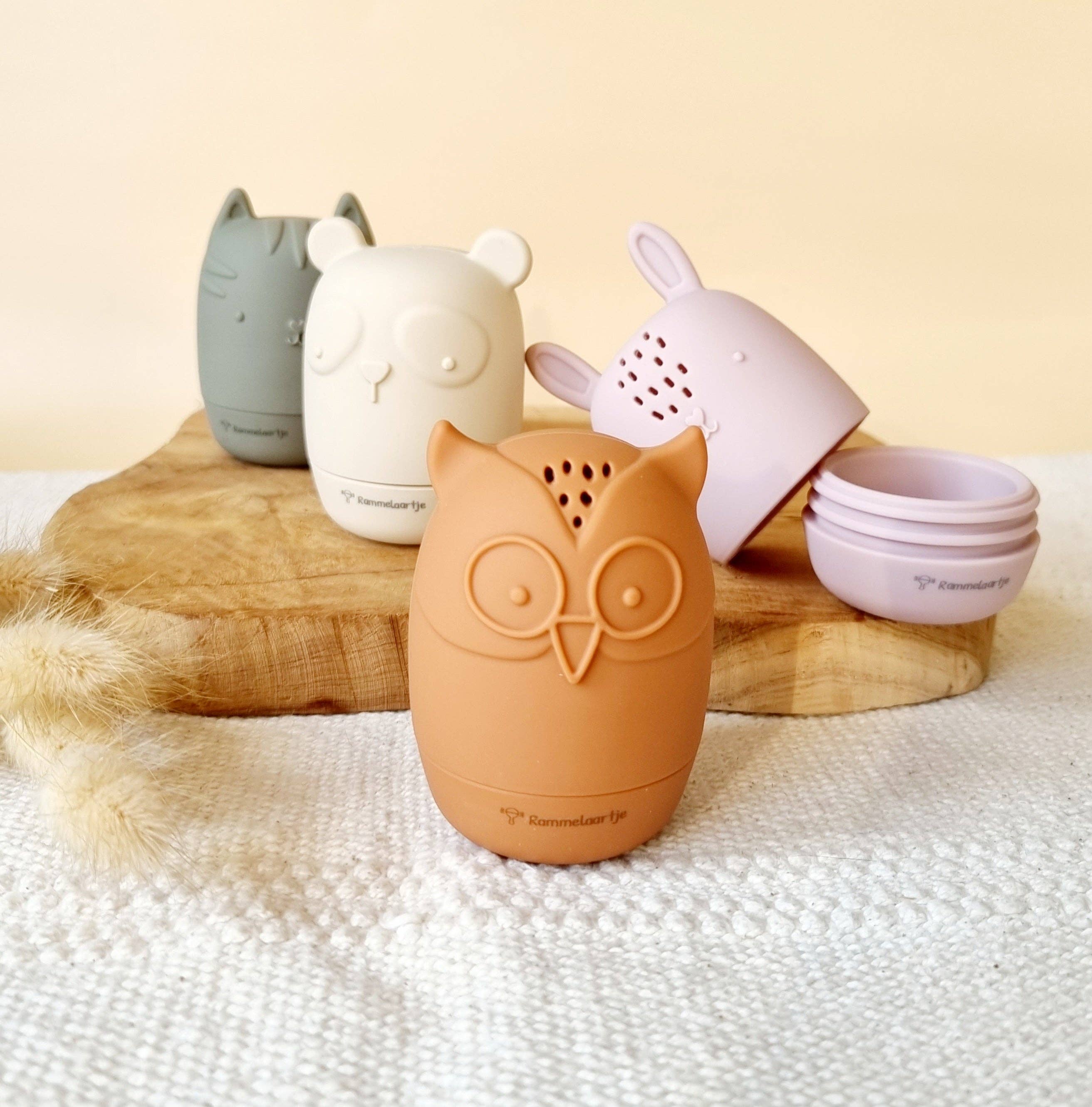 Rammelaartje - Wholesale Bath Toy - Baby - Set of 4 silicone bath toys Earth tones5
