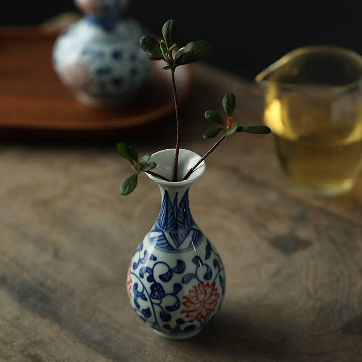 Gohobi (We cover U.S. import duties) - Wholesale Vase - Gohobi Hand-painted Blue and White Porcelain Vase (Red Flowers)21