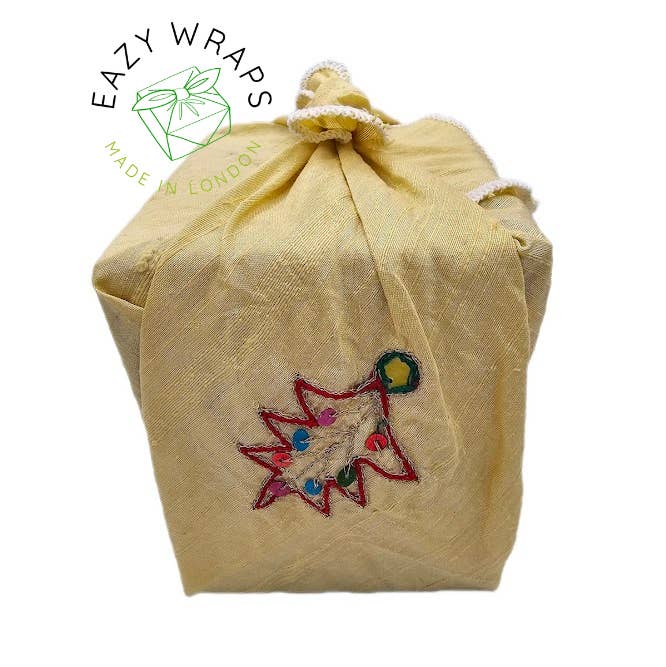Eazywraps – wholesale Flat wrap – Twinkling Trees/Christmas Gift Wrap/ Eco-Friendly & Reusable