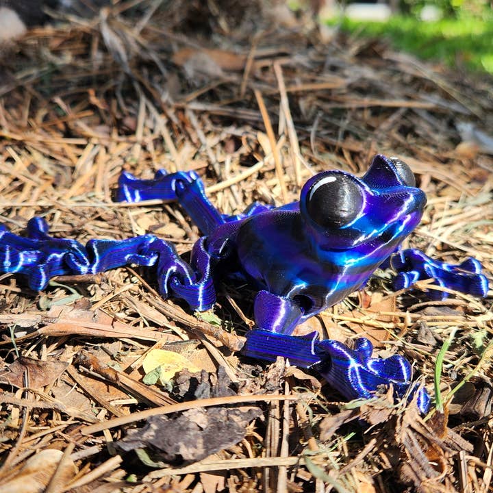 Altered Matter - Wholesale Fidget Toy - Kids - Funky Frogs- Colorful 3D Printed Pal2