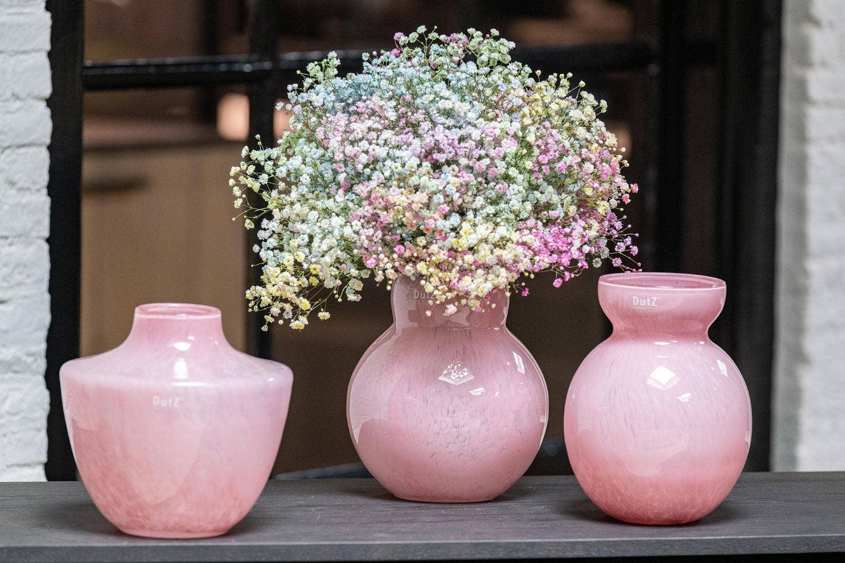 DutZ Collection @ Lowlands Design – wholesale Vase – Vase ZLATKO - Pink1