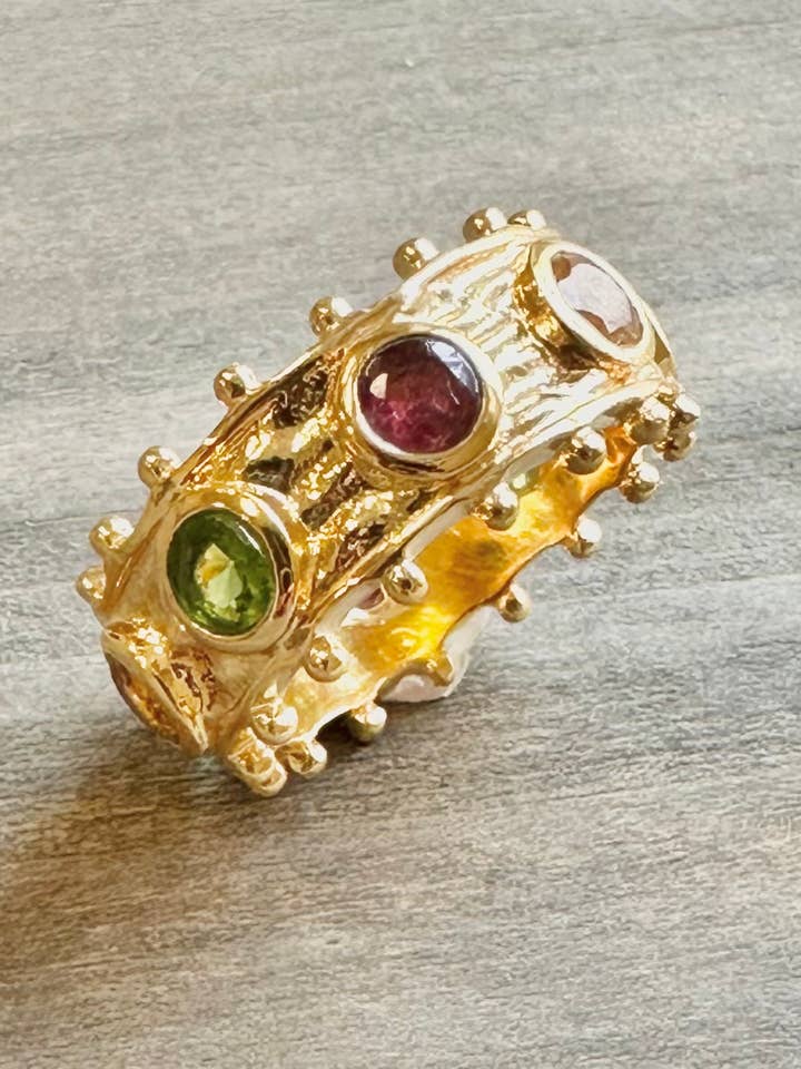 R117 for wholesale by Treisi