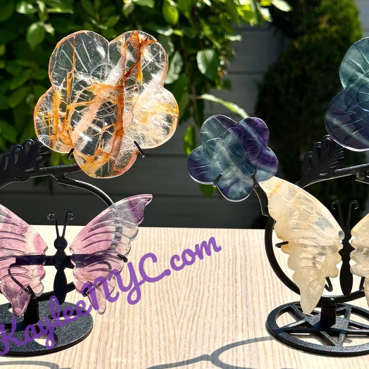 Naturlig Golden Healer fluorit fjärilsblommor med stativ för wholesale av KayleeNYC