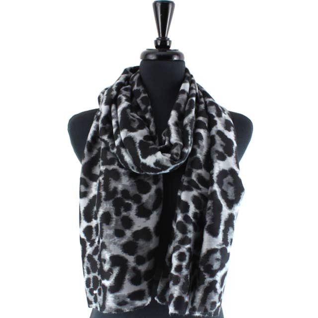 Pretty Persuasions - Wholesale Scarf - Women's - S25212 Animal Print Lightweight Scarf4