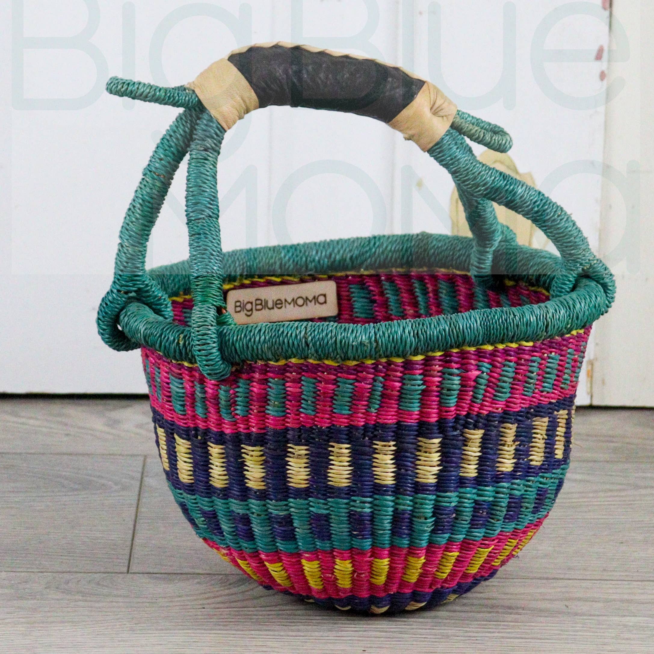 Big Blue Moma - Wholesale Basket - Round Small - Traditional Palette15