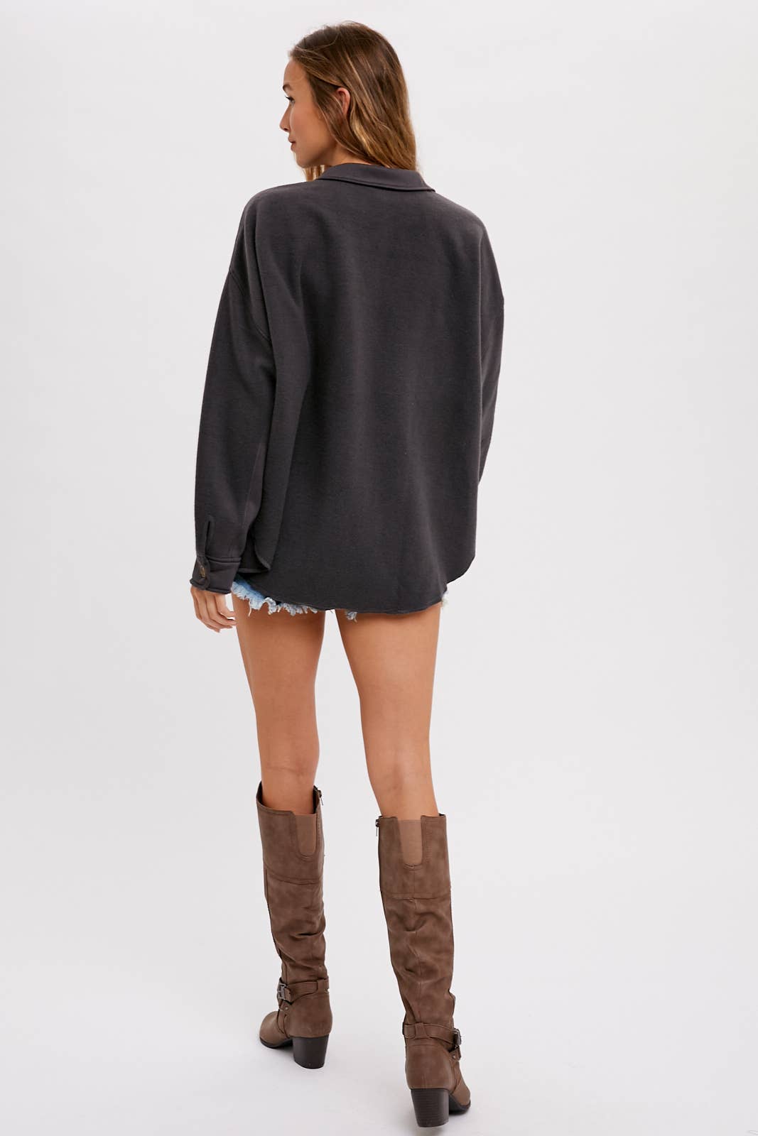 Bluivy – Engroshandel Skjortejakke/shacket – til kvinder – BØRSTET TERRY KNAP OP SHACKET29