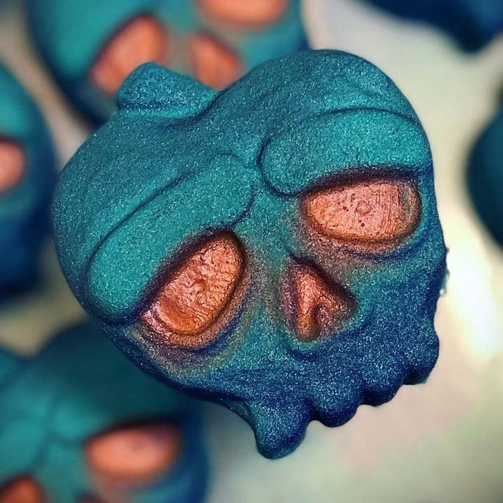 Forgiftet Apple Bath Bombe for engroshandel hos Boil & Bubble