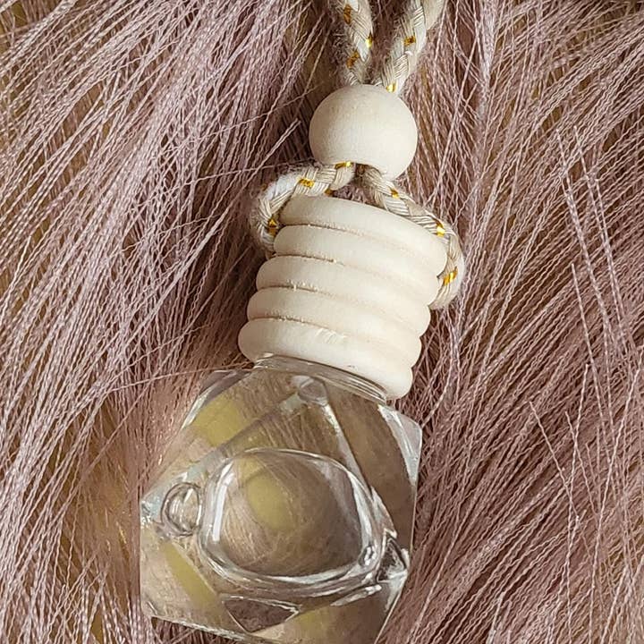 Unwind Apothic - Wholesale Air Freshener - Hanging Air Freshener - Car Deodorizer - Aromatherapy - Desk Freshener- Portable Air Reed Diffuser- Essential Oil Pendant - Perfume Ornament