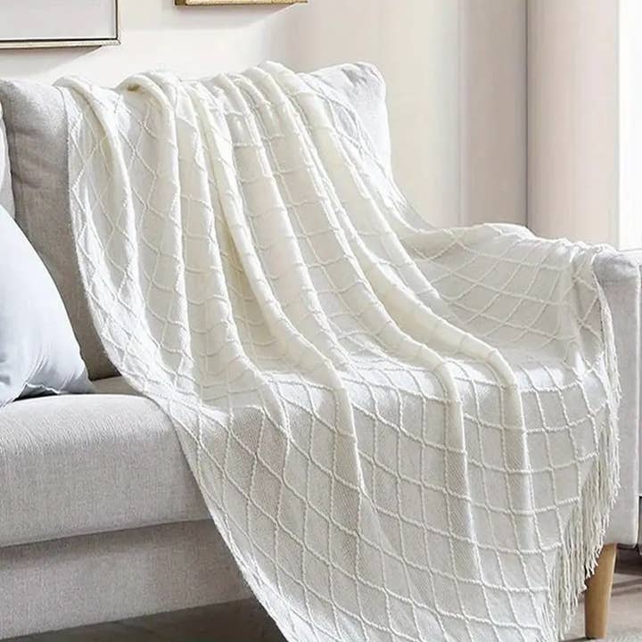 The Arinna Collection LLC - Wholesale Throw Blanket - Soft and Cozy Dark Grey Knitted 50x60 Inch Throw Blanket 6