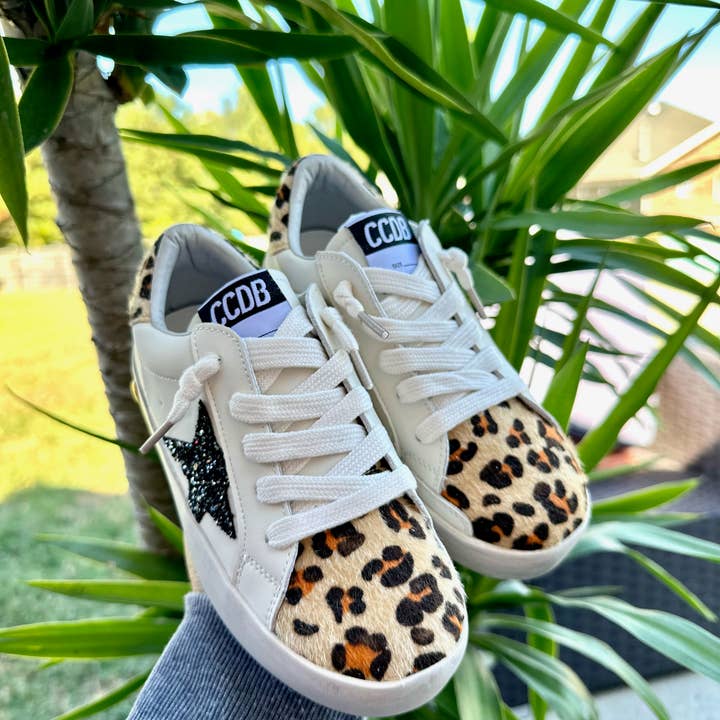 Torn and Trendy - Wholesale Lifestyle Sneakers - Kids - Black Glitter Star with Cheetah Accent Sneakers