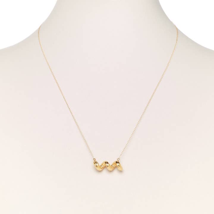 Delicacies Jewelry - Venta al por mayor Collares con colgantes/abalorios - Collar con pasta Cellentani bañado en oro amarillo de Delicacies Jewelry – ¡Cada compra ayuda a combatir el hambre! (Regalo para amantes de la comida, joyería culinaria)2