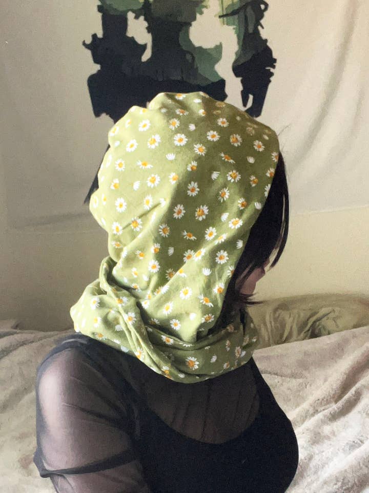 Flannel Cowl Scarf | Floral Daisy Infinity Scarves for wholesale by Ragavon