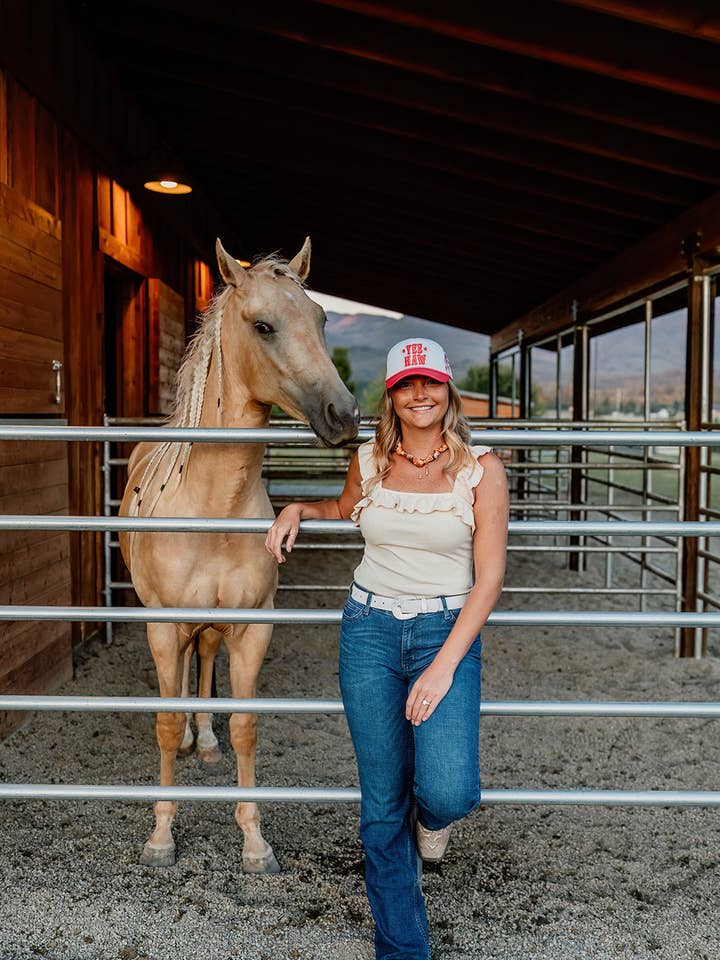 YEE HAW en rosa - parche bordado en gorra de camionero para venta al por mayor de Taylor River Ranch