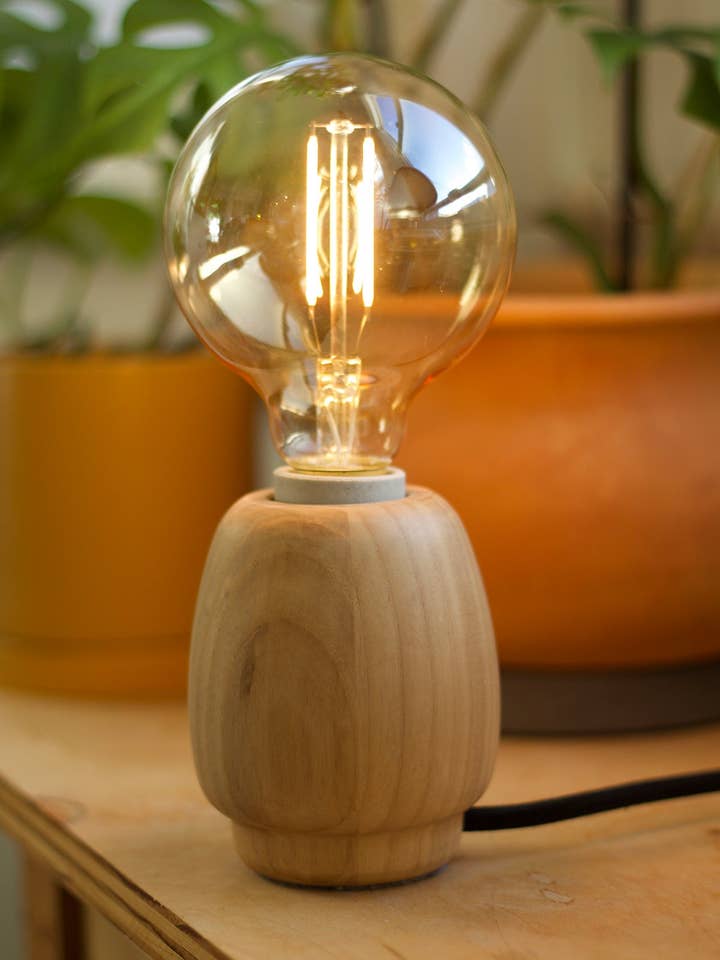 Hikaru Accent Lamp for wholesale by Mavisten Edition