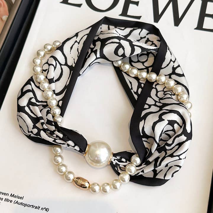 Dipped Shop - Wholesale Scarf - Women's - Elegant Magnetic Clasp Pearl Necklace Scarf DP25G4627