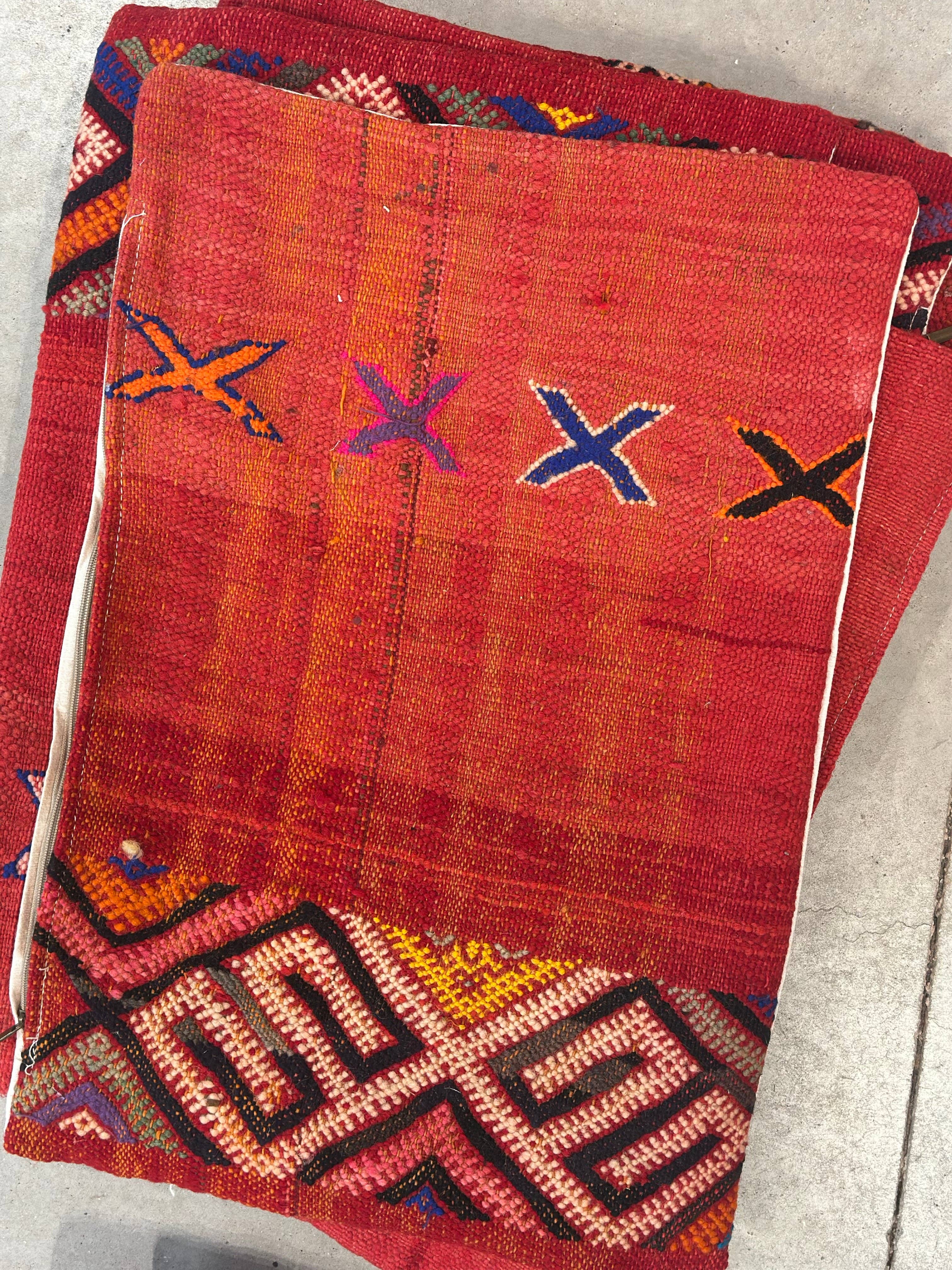 SOUK in the CITY - Wholesale Throw/Decorative Pillow - VINTAGE Upcycled Berber Cushions5