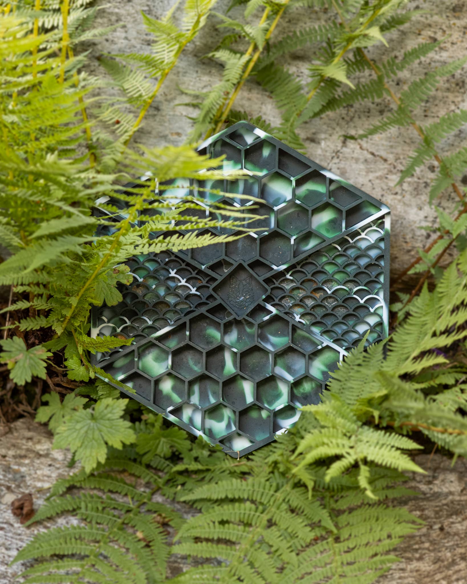 LIEVICK - Vendita all'ingrosso Tappetino sottociotola per animali - Cane - LIEVICK tappetino da leccare verde scuro e bianco4