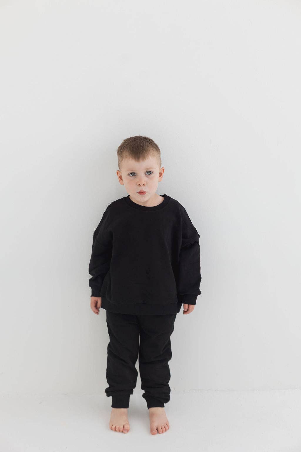 Mila & Co. - Wholesale Top & Pant Set - Kids - Sweatshirt & Jogger Set | Black5