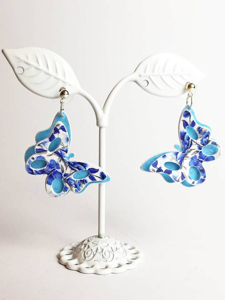 boucle d'oreille papillon bleu pour la vente par Pipapaper